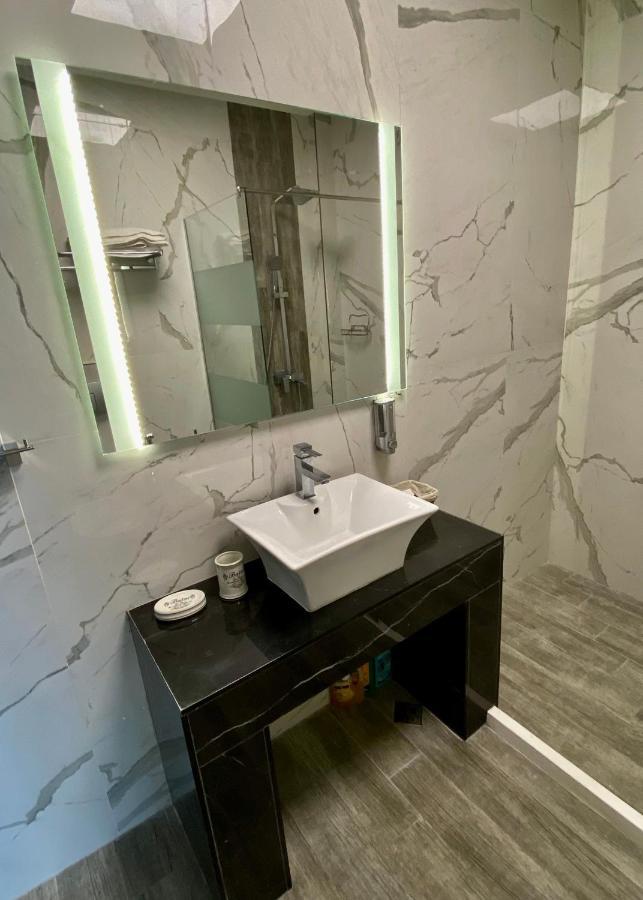 Luxury Apartments Ivon Plovdiv Extérieur photo