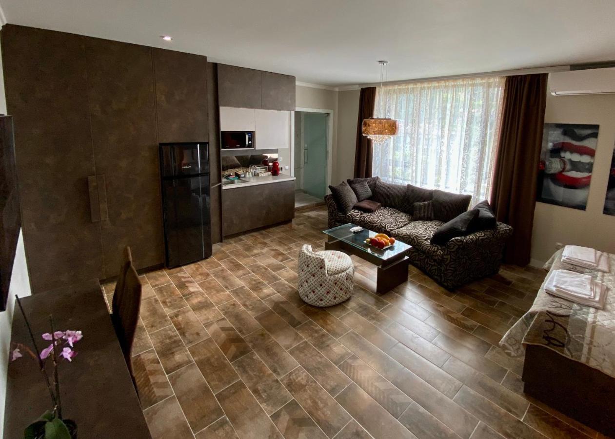Luxury Apartments Ivon Plovdiv Extérieur photo